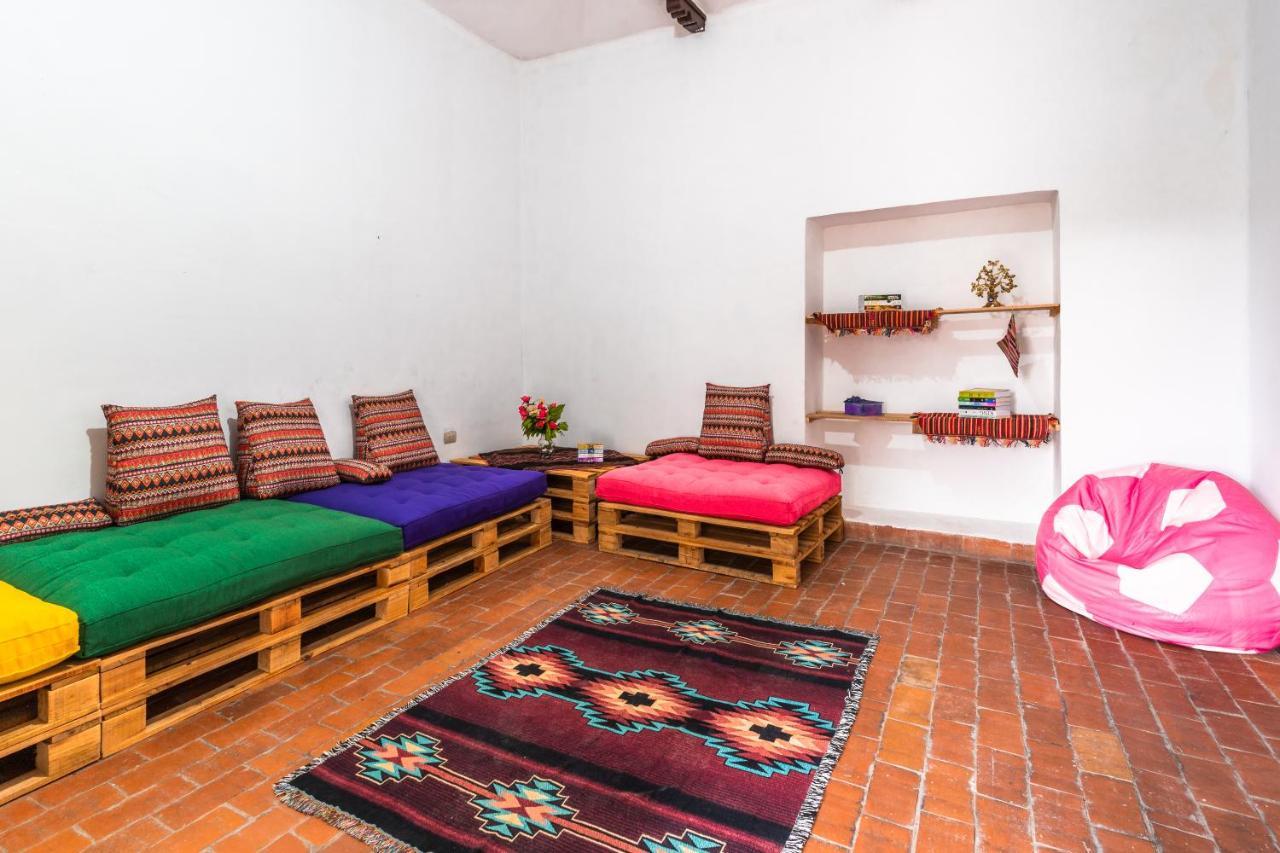 Dragonfly Guest House Sucre Exterior photo