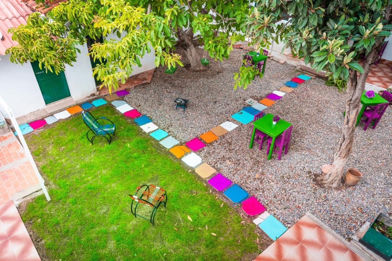 Dragonfly Guest House Sucre Exterior photo