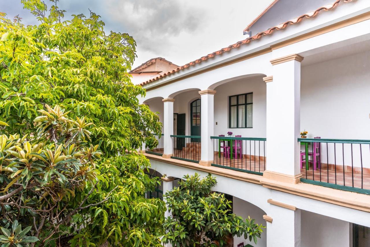 Dragonfly Guest House Sucre Exterior photo